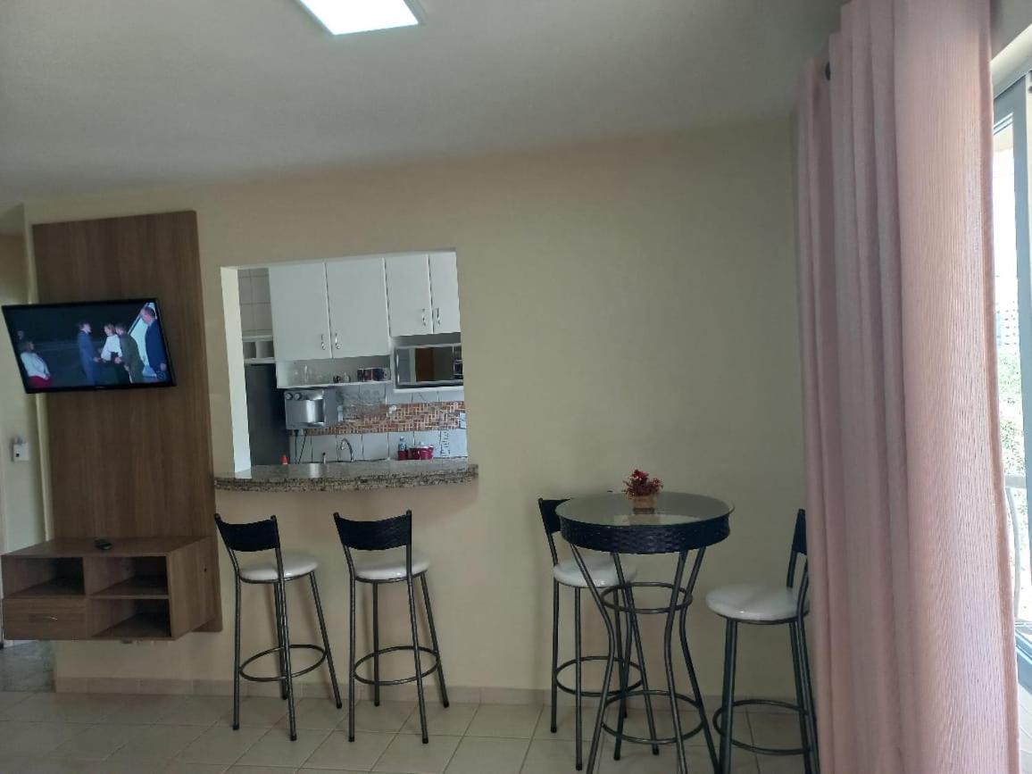 Prive Das Thermas 01 - Ar Split Nos 2 Quartos, Ventilador Na Sala, Purificador Soft Gelada Natural Caldas Novas Exterior foto